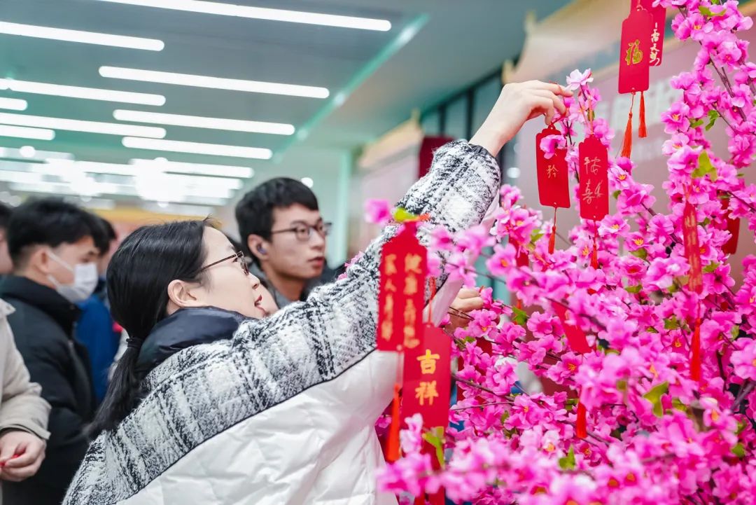 Steady and far-reaching journey, sailing towards new horizons | Jiangsu Beiren's 2022 and 2023 annual meetings were successfully held! Steady and far-reaching journey, sailing towards new horizons | Jiangsu Beiren's 2022 and 2023 annual meetings were successfully held!